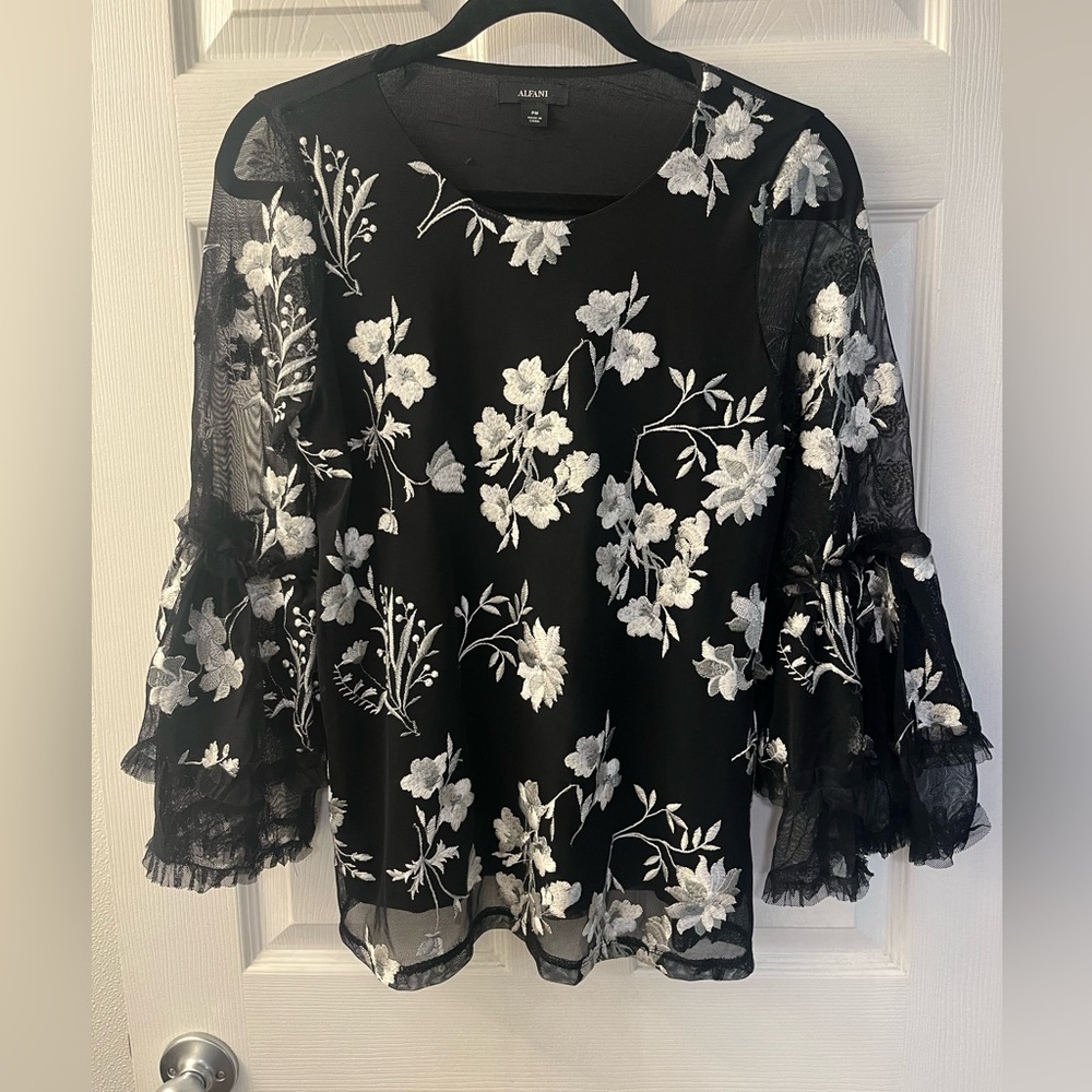 Alfani size petite medium with bell sheer sleeves